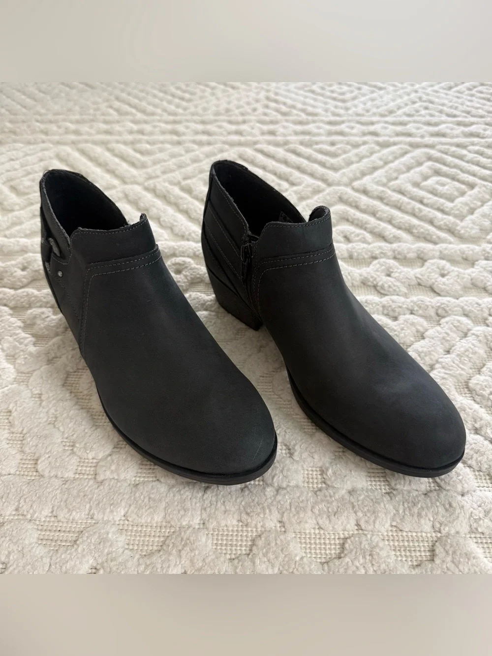 Clarks Charlten Grace Black Leather Ankle Booties Western Boots Size 11 Country